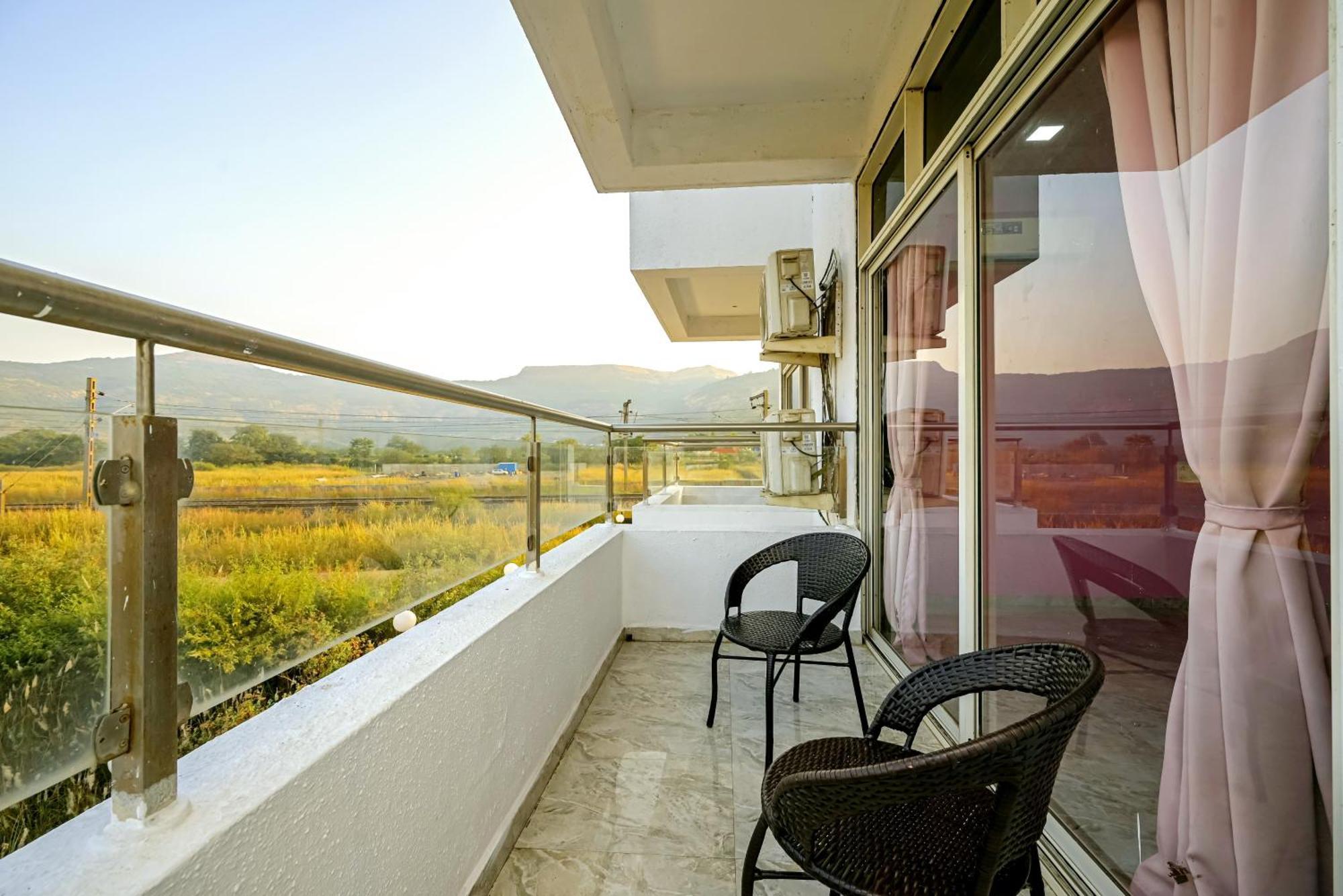 Ll Empyrean Stays II 6Bhk Big Daddy Villa II Private Pool II Ac II View Ll Lonavala Εξωτερικό φωτογραφία